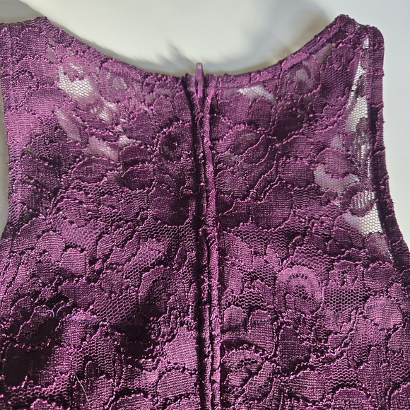 Scala Lace Halter Midi Dress in Rich Purple. Size M - Picture 9 of 11